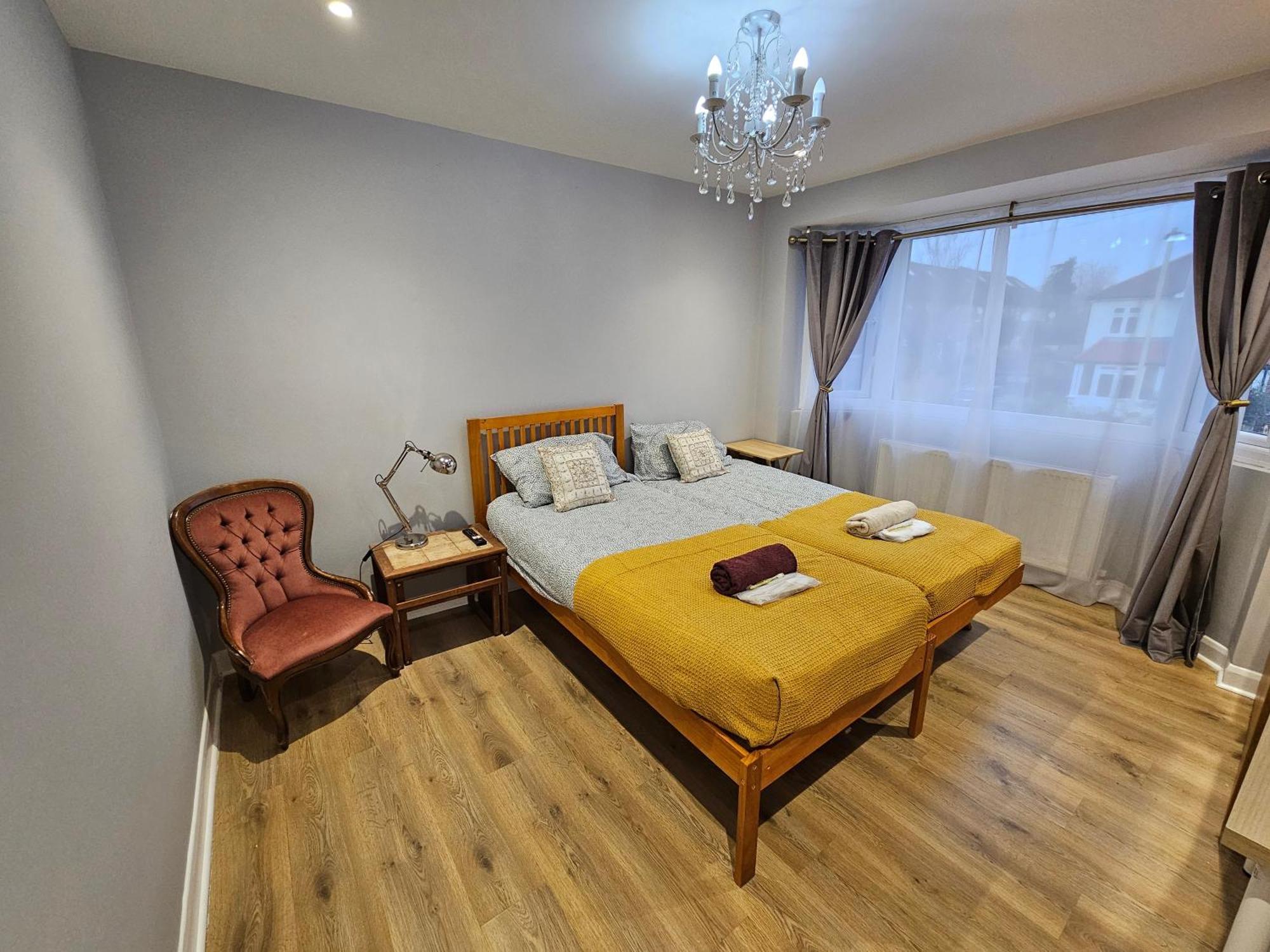 Beautiful Guest Rooms, Free Parking, 30Min Heathrow, 40Min Wembley, 60Min Central London Greenford  Exterior photo